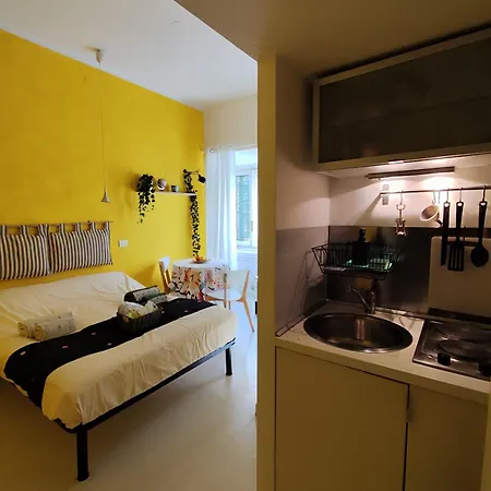 Colosseum Flat بيت للعطل روما